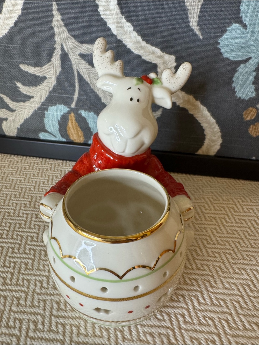 Lenox White & Red Ceramic Reindeer Tealight Holder